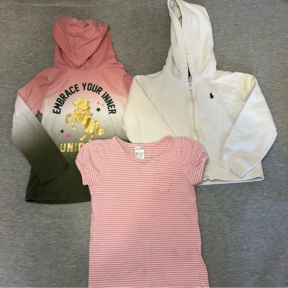 Set of 3 girls shirts - 5T
